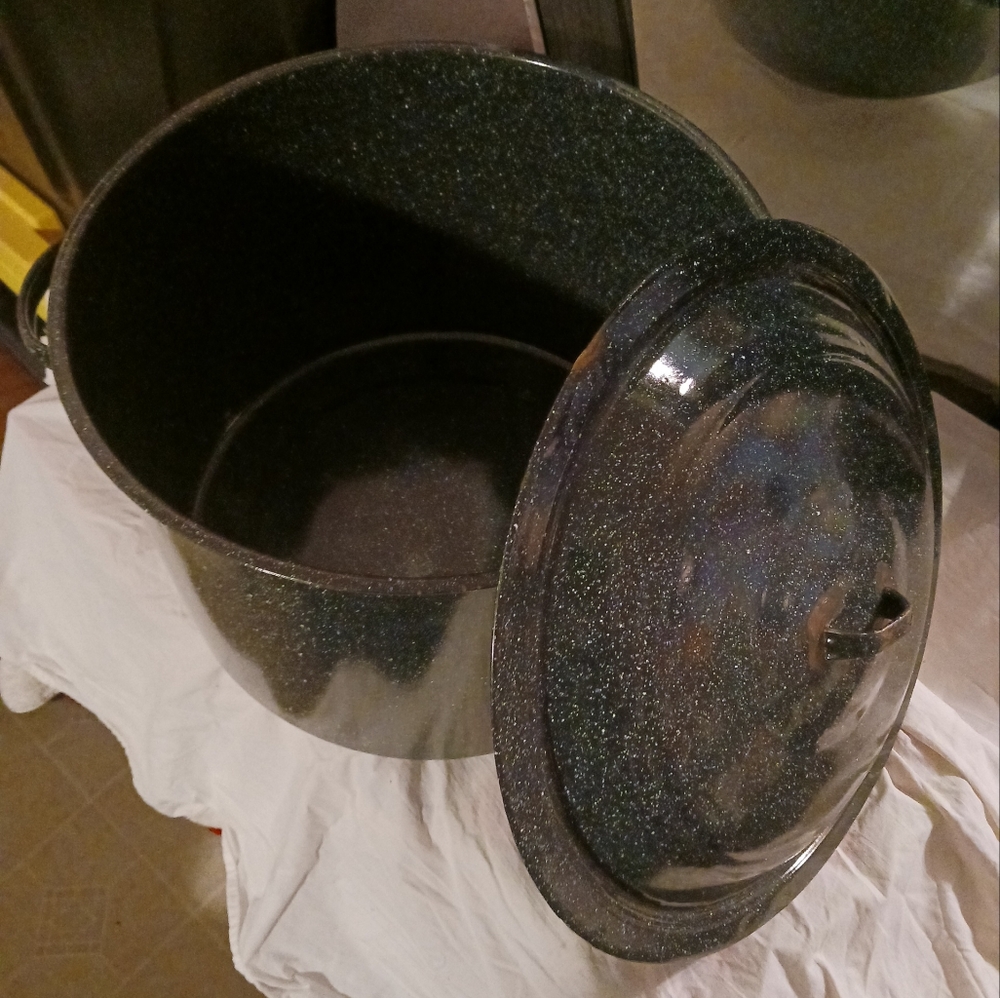 Large Gumbo stock pan